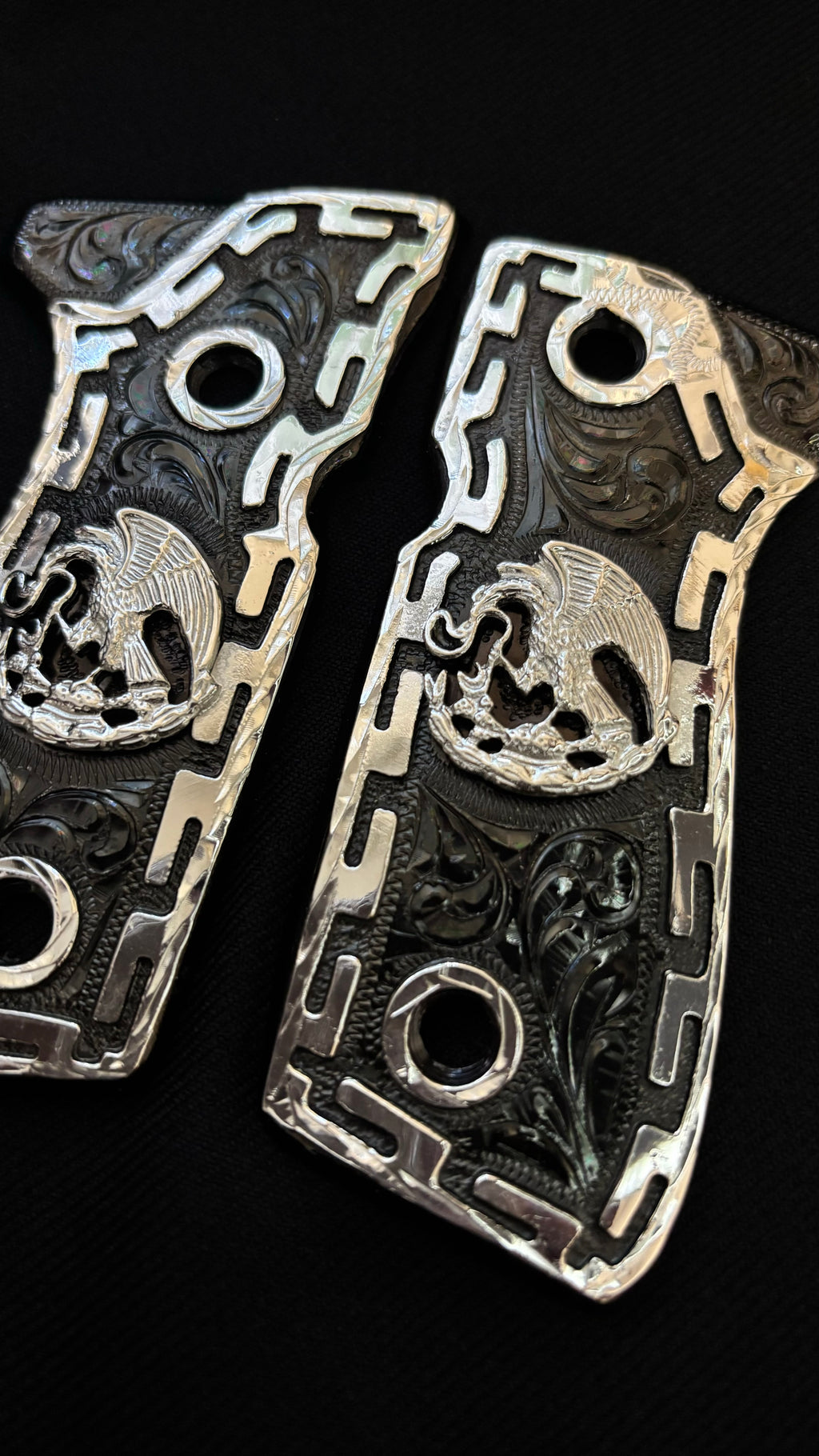 Cachas Pavonadas con plata Beretta
